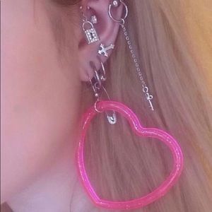 Oversized Glitter Heart Earrings 💗✨